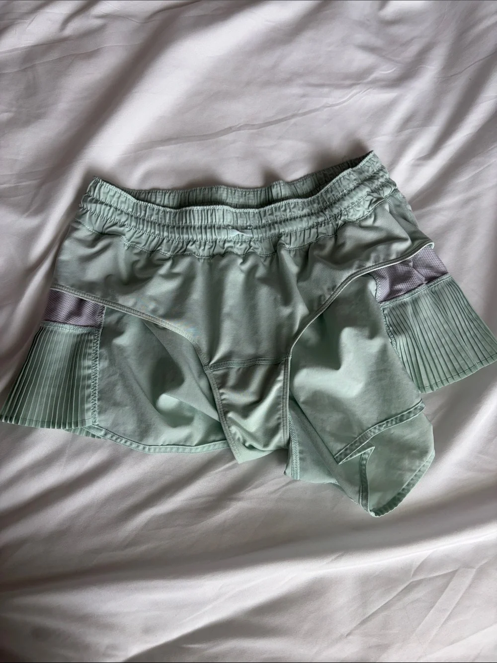 Lululemon Hottie Hot Pleated Mint Green Athletic Shorts - Picture 9 of 12